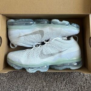Nike Air VaporMax 2023 Flyknit 'Pure Platinum'